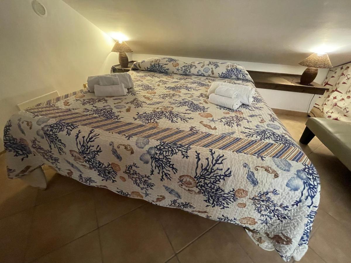Villa Mare Azzurro à Campofelice Di Roccella Extérieur photo